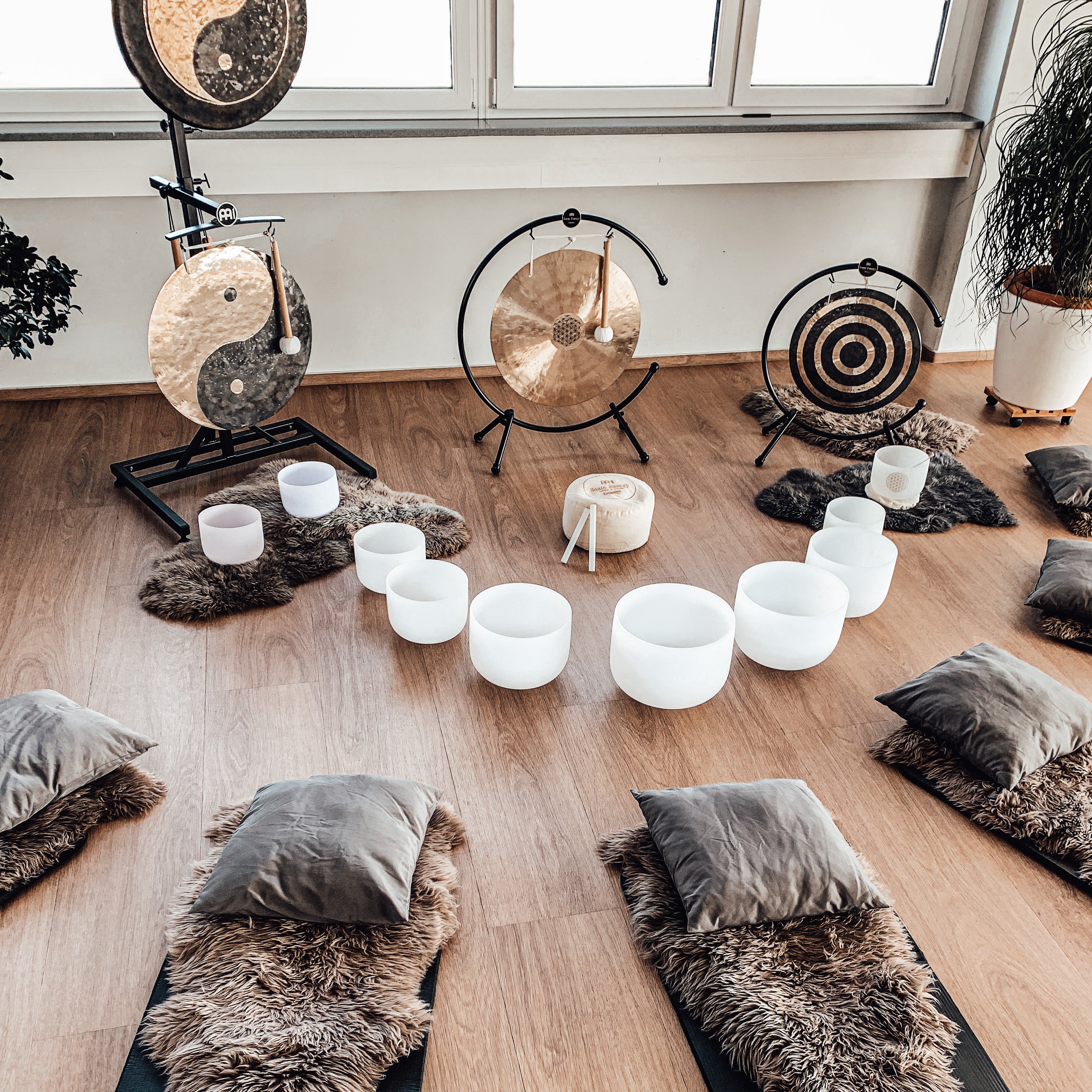 24" Chau Tam Tam, Yin & Yang