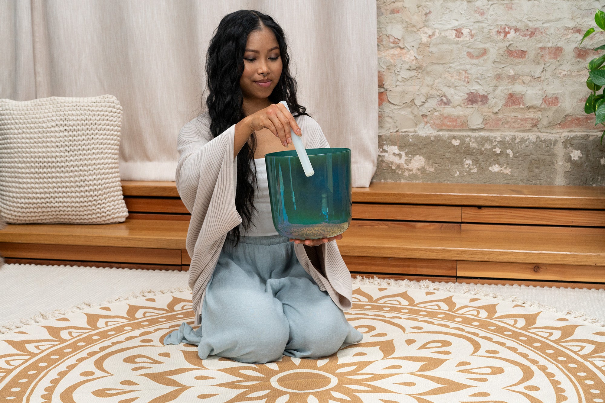 8" Essence Crystal Singing Bowl, F3, Mint Blue, Heart Chakra, 440 Hz