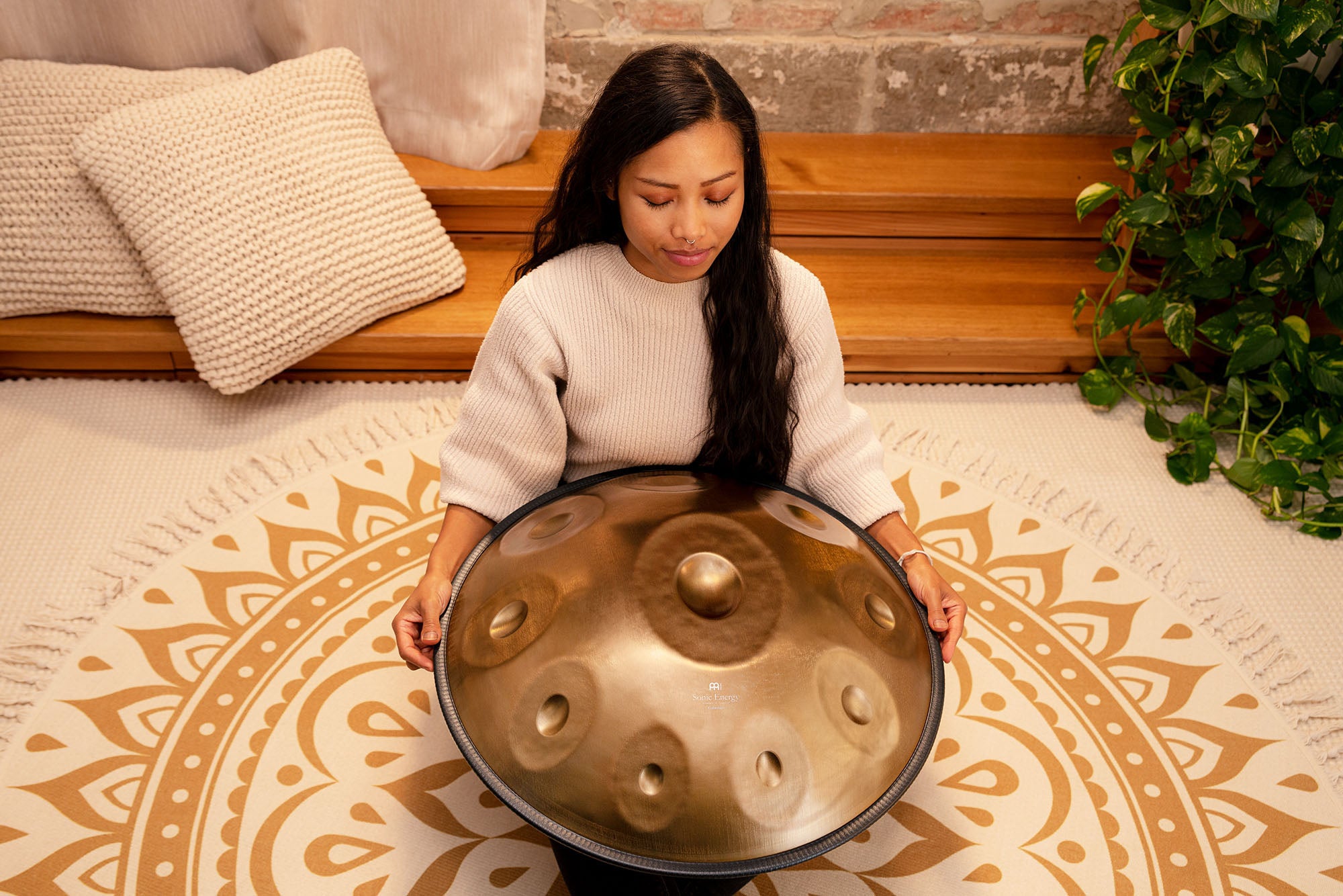 Sensory Handpan, D Amara, 10 Notes, Vintage Gold