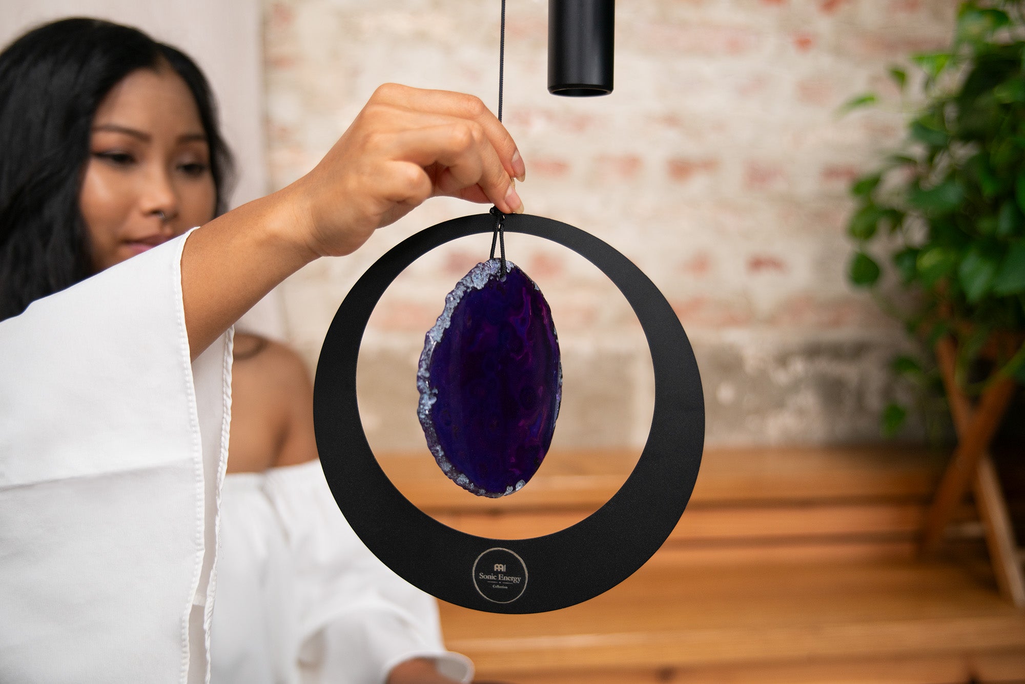 50" Purple Agate Meditation Chime, 432 Hz, A-Major, Black