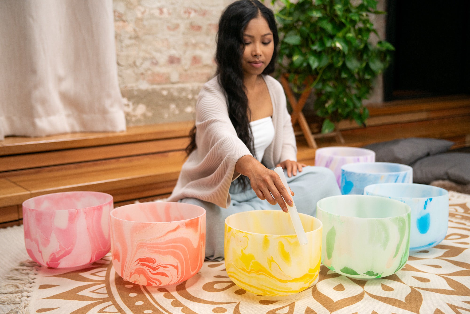 Crystal Singing Bowl Chakra Set, Marble 7-Piece