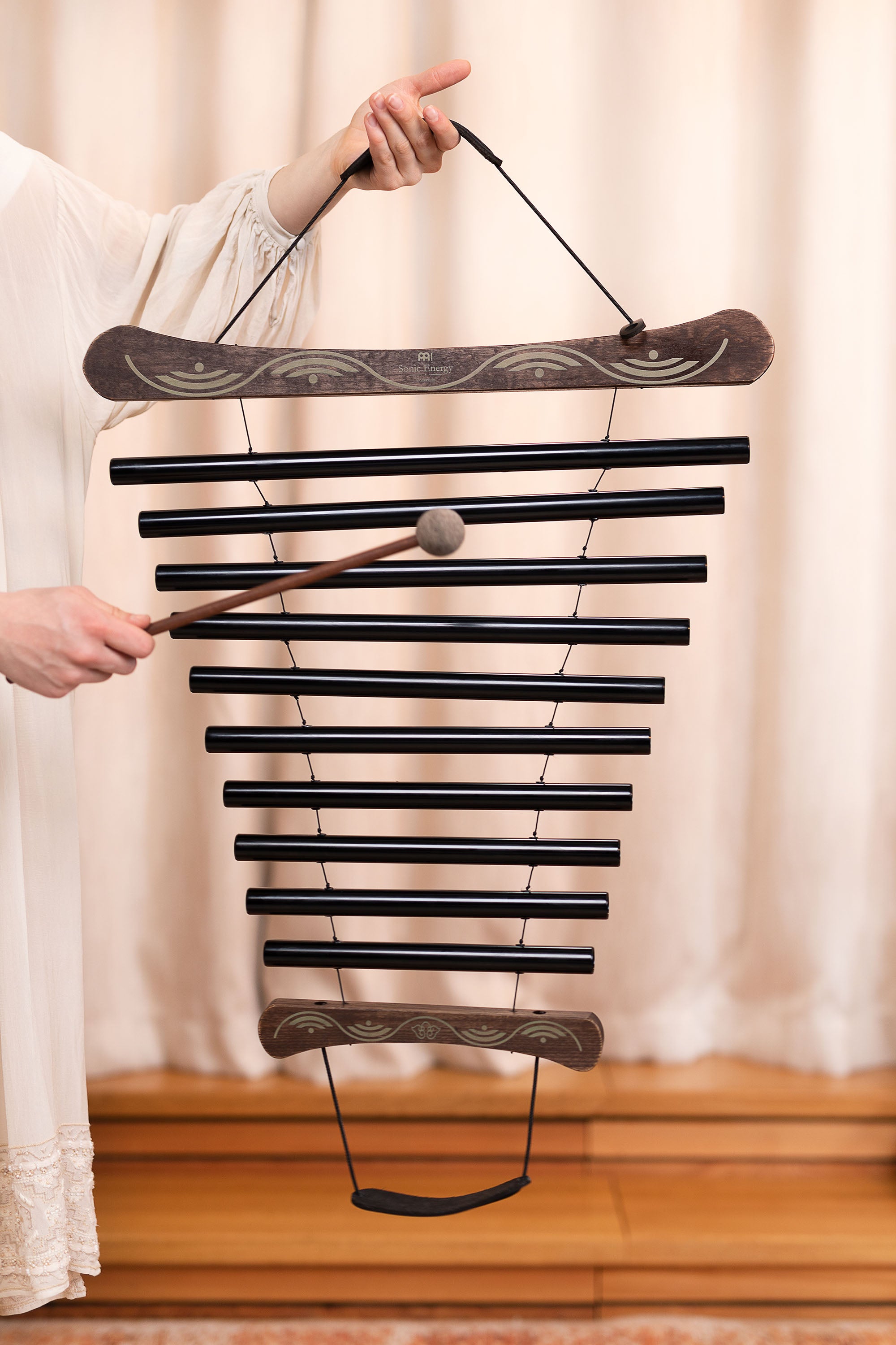 38" Meditation Flow Chime, 432 Hz, 10 Notes, C Minor, Black