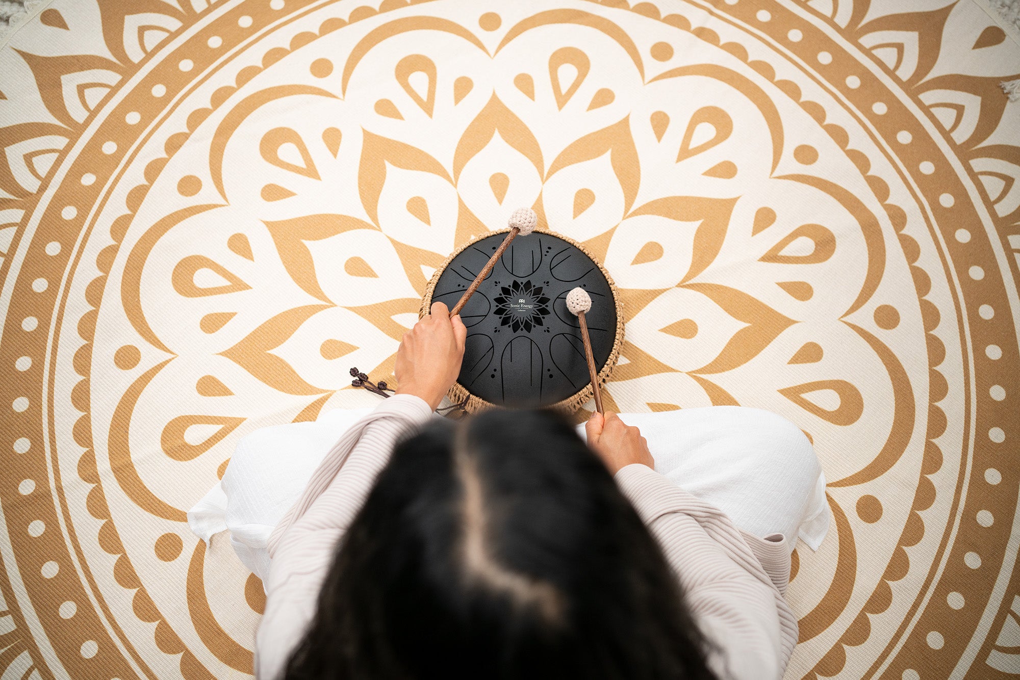 10" Medium Octave Steel Tongue Drum, B Minor, 8 Notes, 432 Hz, Black