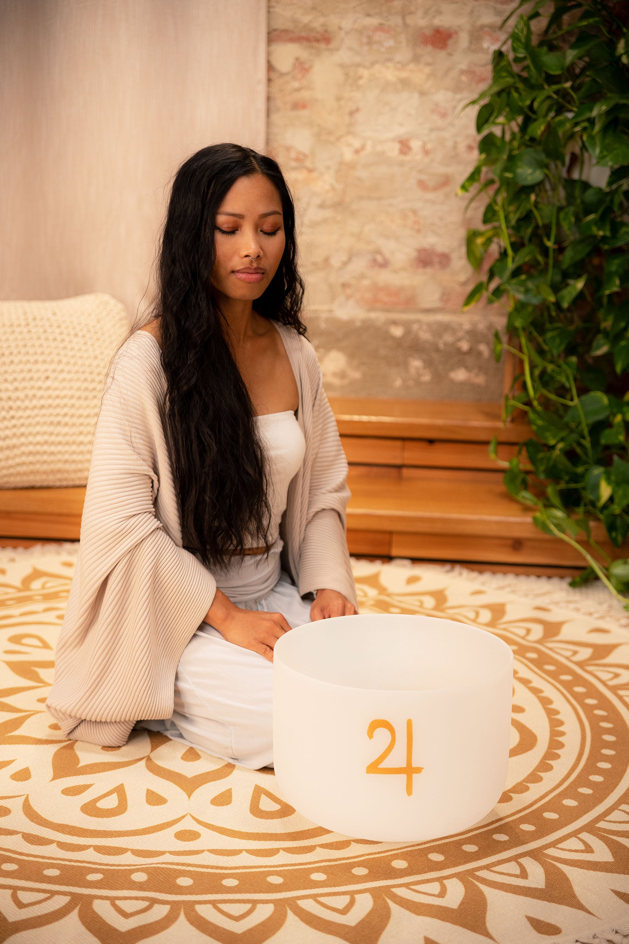 12" Planetary Tuned Crystal Singing Bowl, Jupiter 183.58 Hz