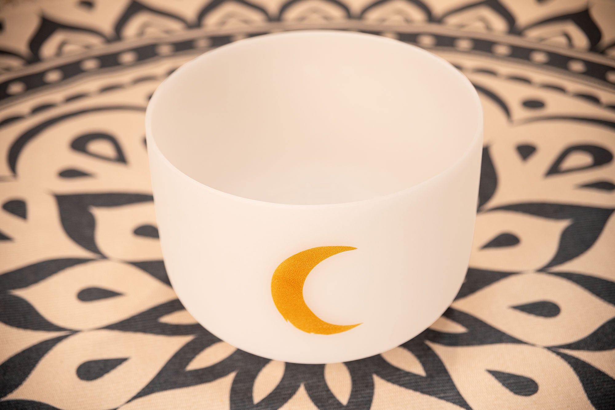 12" Planetary Tuned Crystal Singing Bowl, Synodic Moon 210.42 Hz