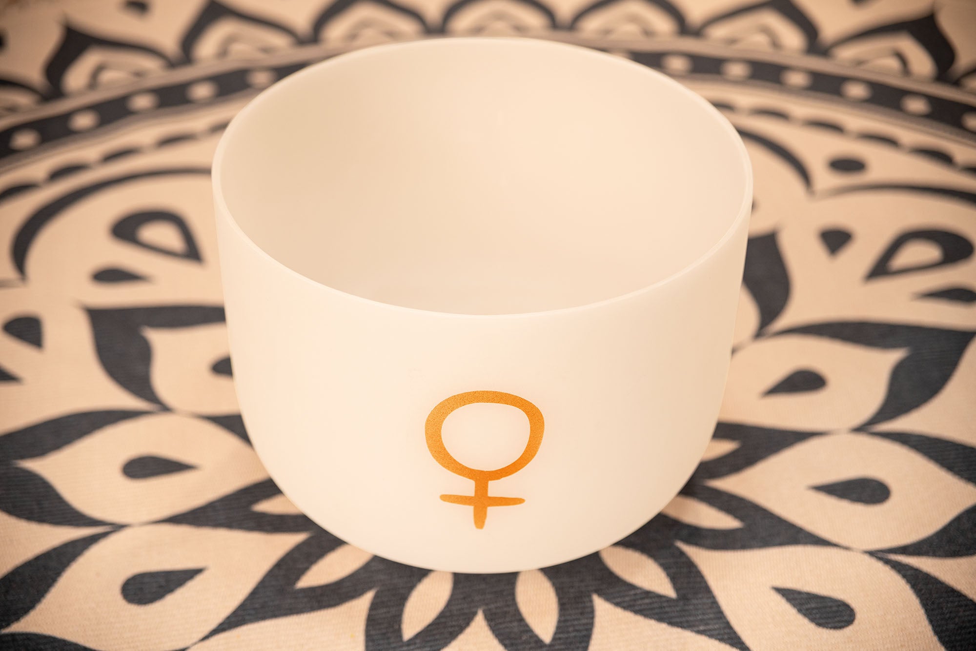 12" Planetary Tuned Crystal Singing Bowl, Venus 221.23 Hz