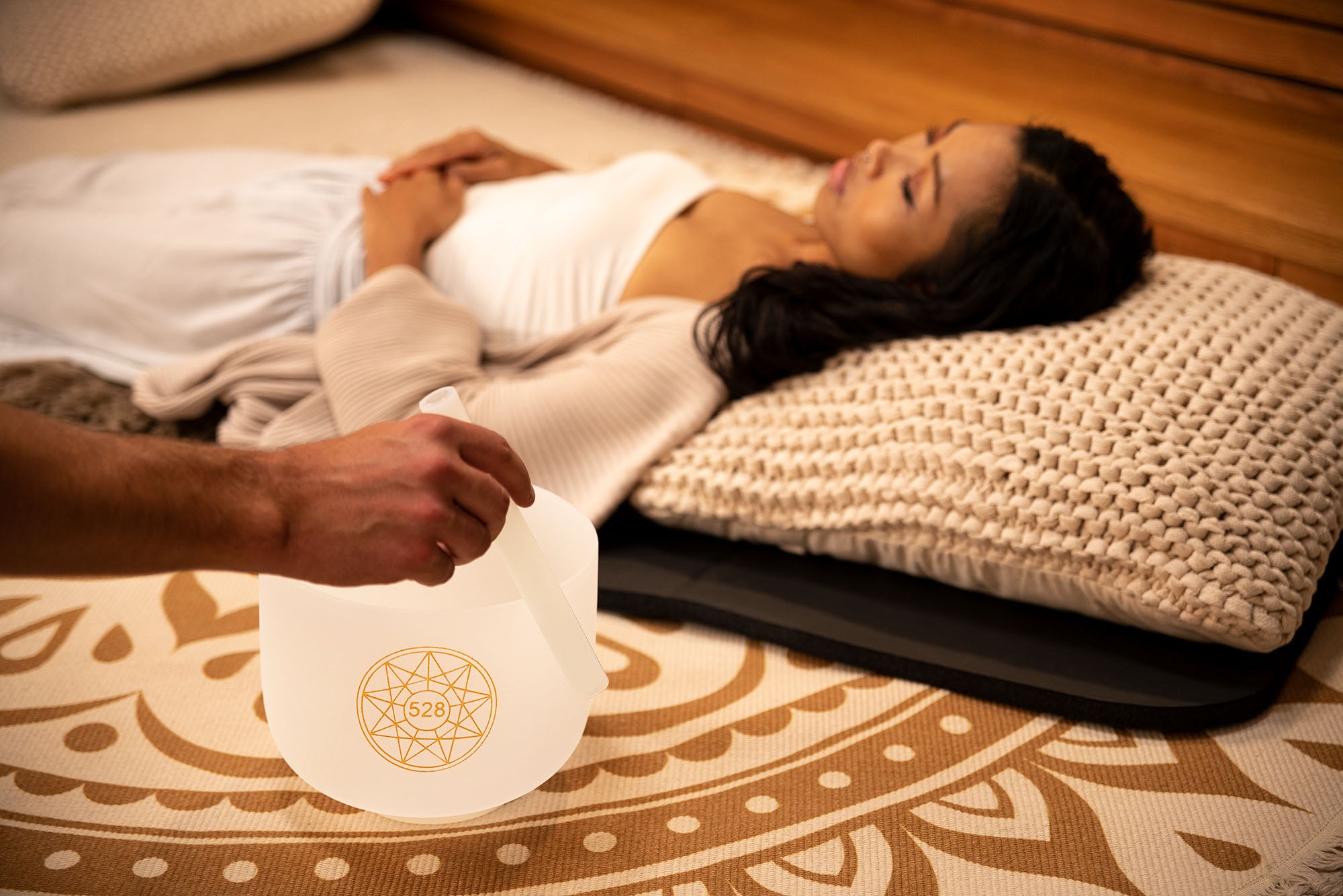 8" Solfeggio Crystal Singing Bowl, Mi 528 Hz, Note C5