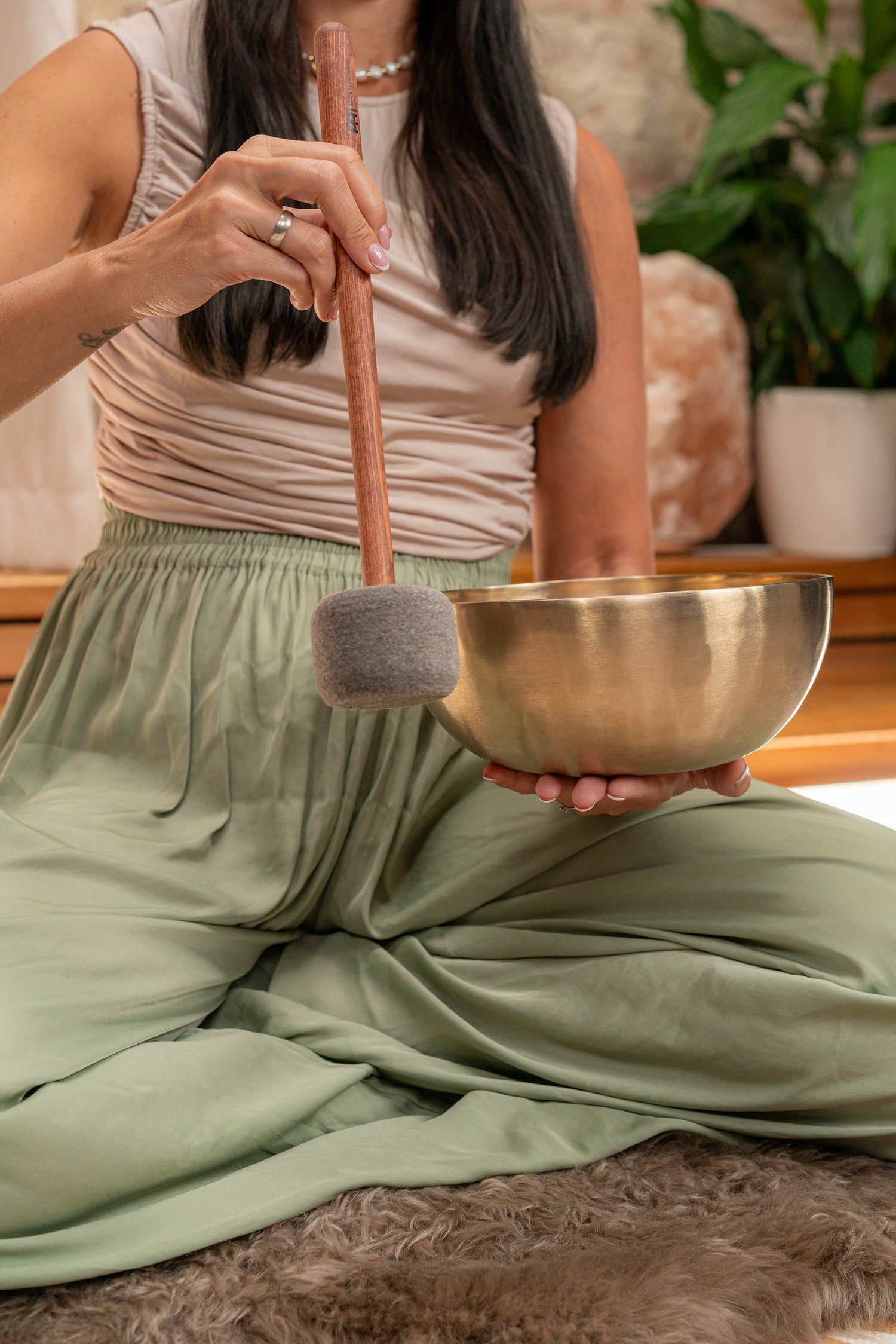 Professional Singing Bowl Mallet, Medium Hard Felt Tip, Large