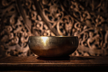 7.6&quot; Synthesis Series Singing Bowl, 1000g, Venus Flower
